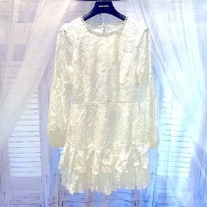 NWT Hello Molly White Flower Eyelet Long Sleeve Dress